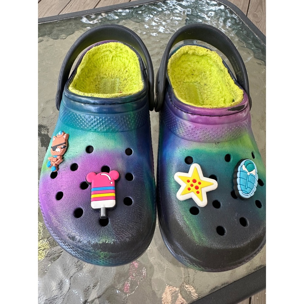 Kids Crocs Galaxy‎ Clogs Tie Dye Fuzzy Lined Jibbitz Charms Size C12 Unisex